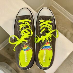 Converse All Star Low Top Sneakers Women’s Size 8 Brown Neon Green Laces